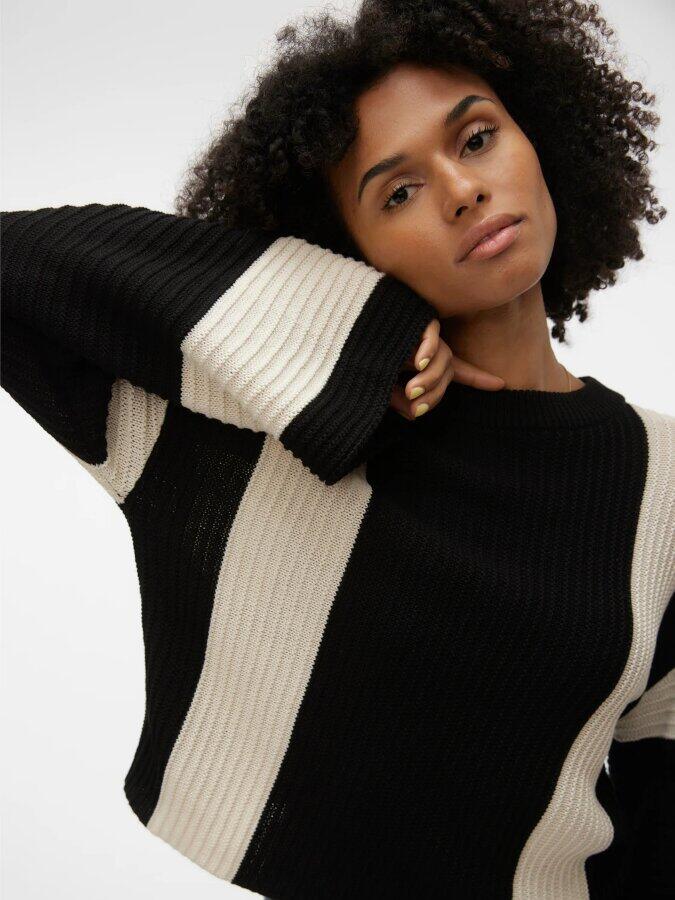 Jersey mujer rayas verticales Vero Moda en negro y crudo cuello redondo