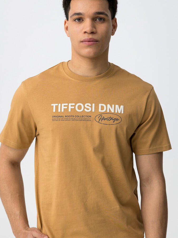 Camiseta Tiffosi Nico 10064575 mostaza (209)