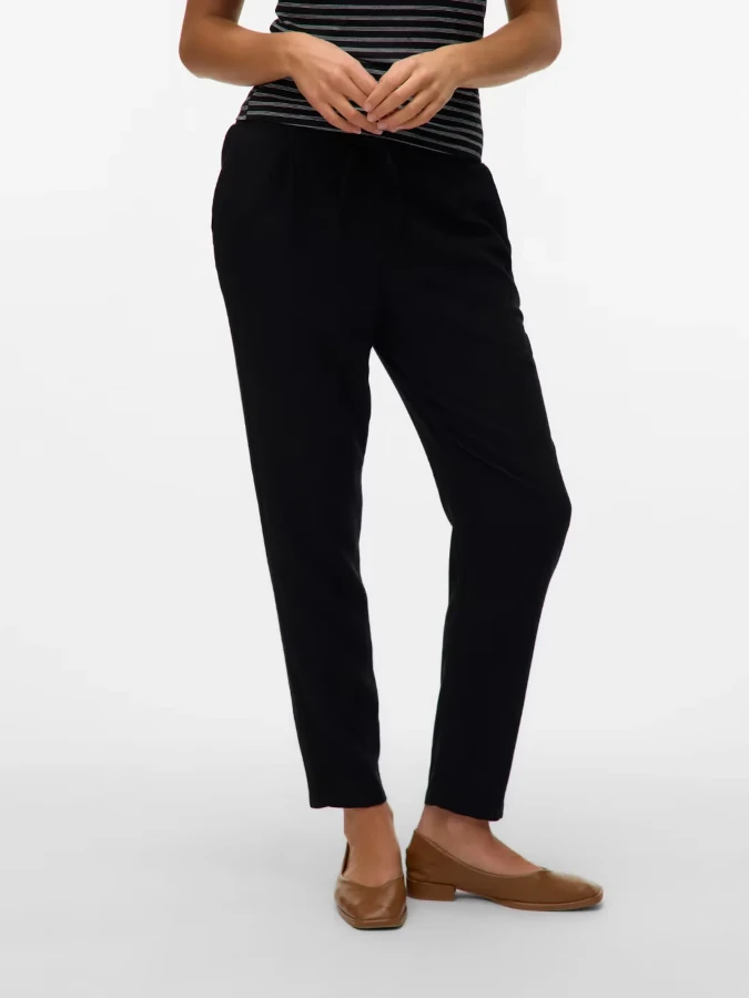 Pantalón VeroModa Jesmilo 10279691 negro (black)